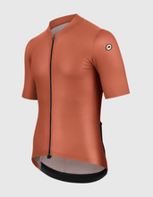 画像をギャラリービューアに読み込む, ASSOS アソス MILLE GT ジャージ S11(半袖ジャージ) Rusty Brown Mサイズ【20％OFF】
